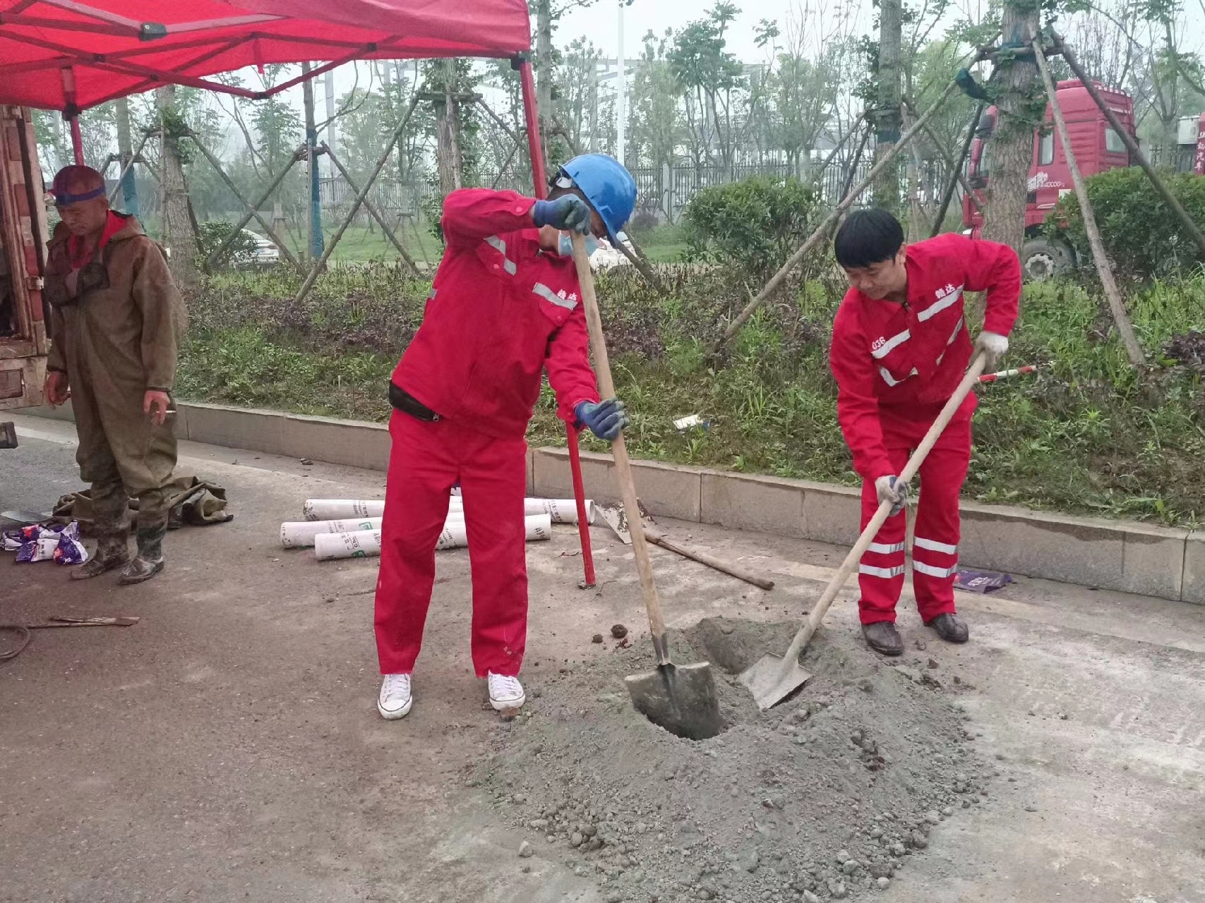 定襄管道疏通哪家好】及时进行市政管道清淤